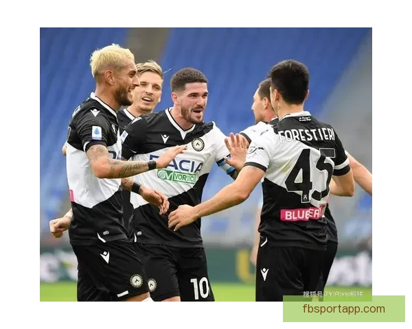 德尔普拉托首开纪录诺斯林关键扑救拉齐奥主场战平帕尔马